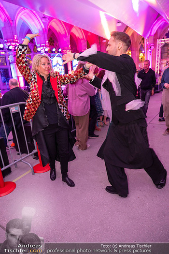 Diversity Ball - Rathaus, Wien - So 07.09.2025 - Simone LUGNER tanz mit Herby STANONIK247