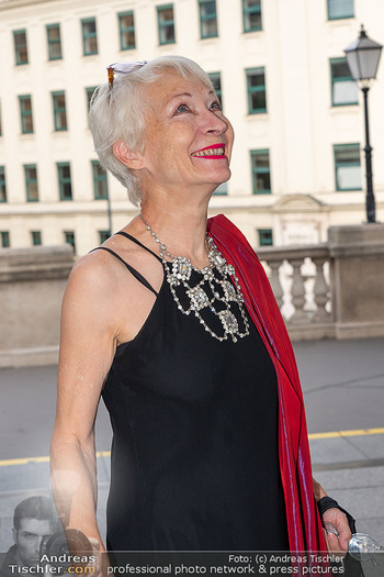 Fundraising Dinner - Albertina, Wien - Di 09.09.2025 - Sona MACDONALD (Portrait)17