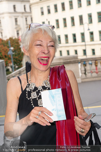 Fundraising Dinner - Albertina, Wien - Di 09.09.2025 - Sona MACDONALD (Portrait)18