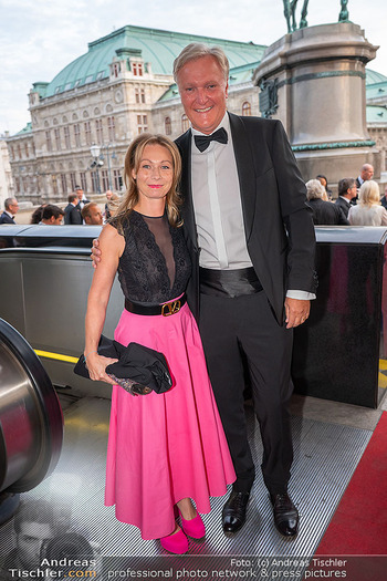 Fundraising Dinner - Albertina, Wien - Di 09.09.2025 - Klaus Albrecht SCHRÖDER mit Ehefrau Nina102