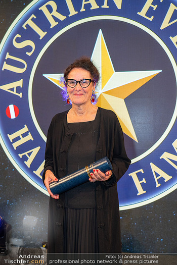 Emba Awards - Palais Ferstel, Wien - Di 09.09.2025 - Elisabeth SCHWEEGER78