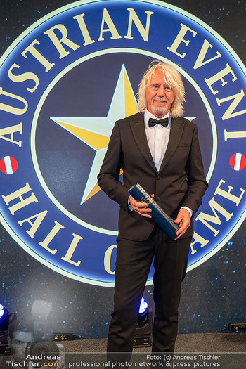 Emba Awards - Palais Ferstel, Wien - Di 09.09.2025 - Ewald TATAR82