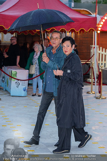 Premiere ´Cagliostro´ - Zirkuszelt am Heumarkt, Wien - Mi 10.09.2025 - Andrea HÄNDLER mit Freund Franz10