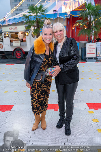 Premiere ´Cagliostro´ - Zirkuszelt am Heumarkt, Wien - Mi 10.09.2025 - Evelyn RILLE, Andrea FENDRICH14
