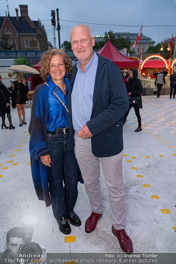 Premiere ´Cagliostro´ - Zirkuszelt am Heumarkt, Wien - Mi 10.09.2025 - Bernd und Irmgard QUERFELD24