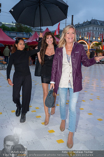 Premiere ´Cagliostro´ - Zirkuszelt am Heumarkt, Wien - Mi 10.09.2025 - Leona KÖNIG, Petra WRABETZ28