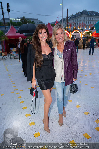Premiere ´Cagliostro´ - Zirkuszelt am Heumarkt, Wien - Mi 10.09.2025 - Leona KÖNIG, Petra WRABETZ30