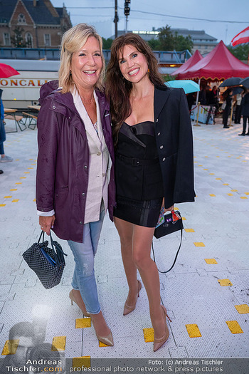 Premiere ´Cagliostro´ - Zirkuszelt am Heumarkt, Wien - Mi 10.09.2025 - Leona KÖNIG, Petra WRABETZ34