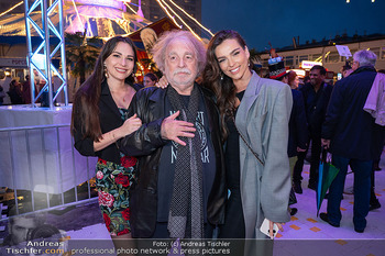 Premiere ´Cagliostro´ - Zirkuszelt am Heumarkt, Wien - Mi 10.09.2025 - Bernhard PAUL mit Töchter Lili Lilli und Vivian98