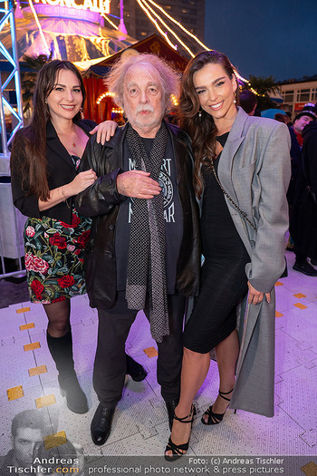 Premiere ´Cagliostro´ - Zirkuszelt am Heumarkt, Wien - Mi 10.09.2025 - Bernhard PAUL mit Töchter Lili Lilli und Vivian99