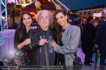 Premiere ´Cagliostro´ - Zirkuszelt am Heumarkt, Wien - Mi 10.09.2025 - Bernhard PAUL mit Töchter Lili Lilli und Vivian104