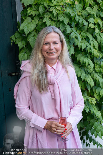 Kunst trifft Wein - Weingut Pröll, Radlbrun - Do 11.09.2025 - Claudia REITERER (Portrait)67