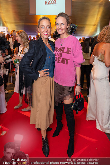 Vienna Fashion Week Opening - MQ Halle E, Wien - Mo 15.09.2025 - Patricia Pizz, Lilian KLEBOW22
