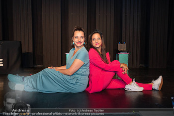 20 Jahre Kernölamazonen - CasaNova, Wien - Di 16.09.2025 - Caroline ATHANASIADIS, Gudrun NIKODEM-EICHENHARDT15