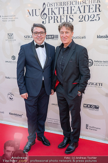Musiktheaterpreis - Roncalli Zirkuszelt am Heumarkt, Wien - Mi 17.09.2025 - Tobias MORETTI, Karl-Michael EBNER24
