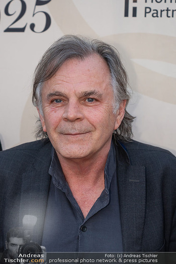 Musiktheaterpreis - Roncalli Zirkuszelt am Heumarkt, Wien - Mi 17.09.2025 - Markus HINTERHÄUSER (Portrait)30