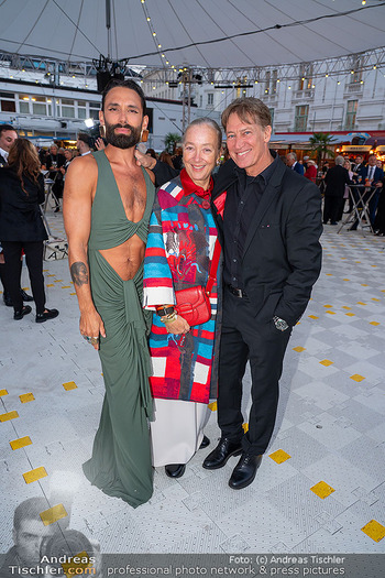 Musiktheaterpreis - Roncalli Zirkuszelt am Heumarkt, Wien - Mi 17.09.2025 - Conchita WURST, Agnes HUSSLEIN, Tobias MORETTI65