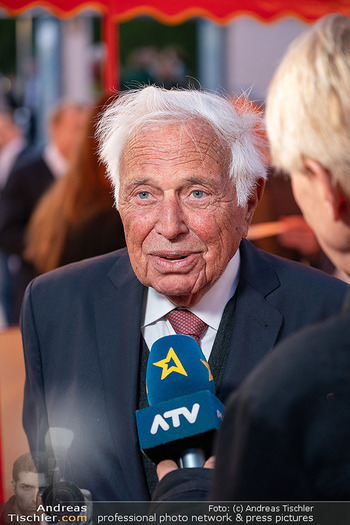 Musiktheaterpreis - Roncalli Zirkuszelt am Heumarkt, Wien - Mi 17.09.2025 - Ioan HOLENDER78