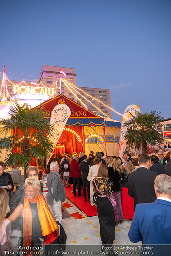 Musiktheaterpreis - Roncalli Zirkuszelt am Heumarkt, Wien - Mi 17.09.2025 - Einlass in die Manege, Zirkuszelt, Roncalli87