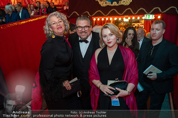 Musiktheaterpreis - Roncalli Zirkuszelt am Heumarkt, Wien - Mi 17.09.2025 - Familie Michael SCHADE mit Ehefrau Deanne MCKEE und Tochter Eva-89