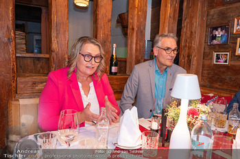 Challengestart Niki´s walk for peace - Rosi´s Sonnbergstubn, Kitzbühel - Fr 19.09.2025 - 100