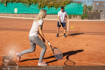 Lugner - Koubek spielen Tennis - Privattennisplatz, Wien - Sa 20.09.2025 - Stefan KOUBEK, Simone LUGNER20