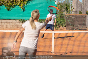 Lugner - Koubek spielen Tennis - Privattennisplatz, Wien - Sa 20.09.2025 - Stefan KOUBEK, Simone LUGNER41