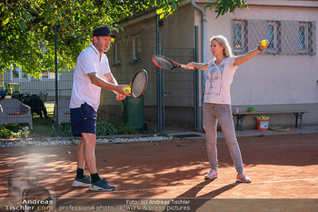 Lugner - Koubek spielen Tennis - Privattennisplatz, Wien - Sa 20.09.2025 - Stefan KOUBEK, Simone LUGNER55