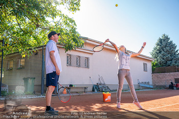 Lugner - Koubek spielen Tennis - Privattennisplatz, Wien - Sa 20.09.2025 - Stefan KOUBEK, Simone LUGNER66