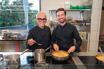 Falstaff Charity Dinner mit Wolfgang Puck - Steirereck im Stadtpark, Wien - Mo 22.09.2025 - Wolfgang PUCK mit Sohn Byron7