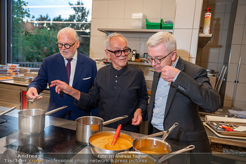 Falstaff Charity Dinner mit Wolfgang Puck - Steirereck im Stadtpark, Wien - Mo 22.09.2025 - Michael HÖLLERER, Wolfgang ROSAM, Wolfgang AMADEUS26