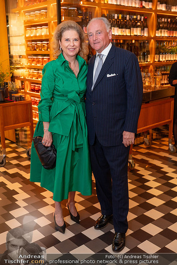 Falstaff Charity Dinner mit Wolfgang Puck - Steirereck im Stadtpark, Wien - Mo 22.09.2025 - Christian und Evi HÖFER41