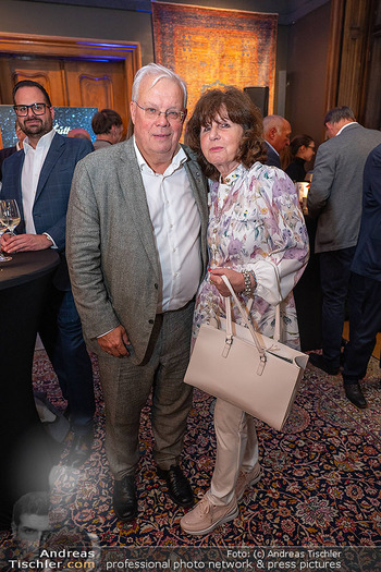 Glashütte Uhrenpräsentation - Palais Szechenyi Rahimi, Wien - Do 25.09.2025 - Christian WEHRSCHÜTZ mit Ehefrau103