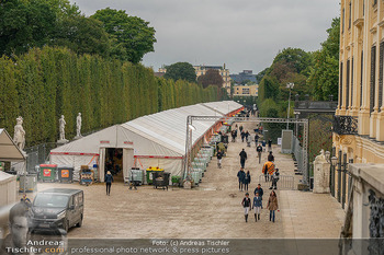 Longines global champions tour Opening - Schloss Schönbrunn, Wien - Fr 26.09.2025 - Stallungen beim Schloss Blick Richtung Hietzing147