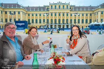 Longines global champions tour Opening - Schloss Schönbrunn, Wien - Fr 26.09.2025 - VIP-Bereich, VIP-Tische, Blick auf Schloss, Catering, drinks180