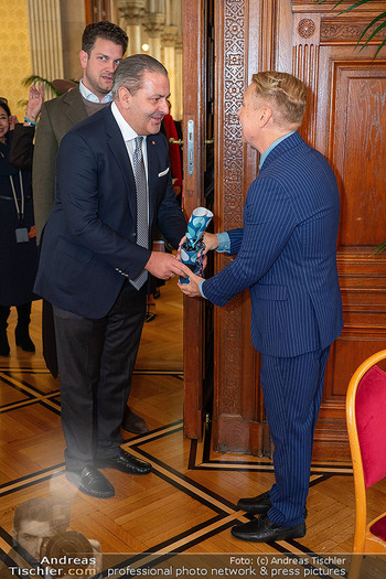 Silbernes Ehrenzeichen für Atil Kutoglu - Rathaus, Wien - Mo 29.09.2025 - 60