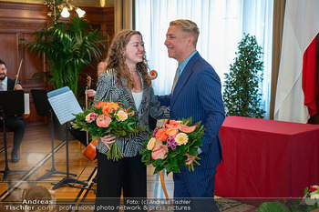 Silbernes Ehrenzeichen für Atil Kutoglu - Rathaus, Wien - Mo 29.09.2025 - 112
