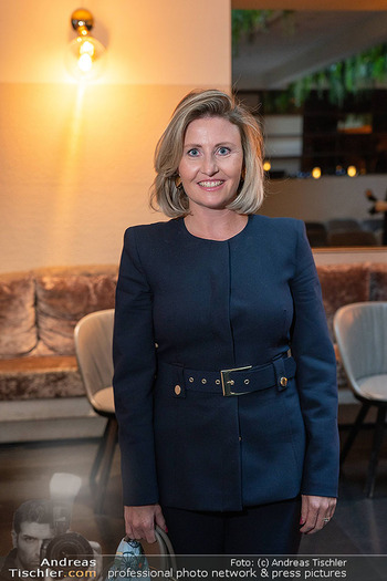 Atil Kutoglu Fashionshow - Le Meridien, Wien - Mi 01.10.2025 - Susanne RAAB (Portrait)5