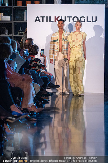 Atil Kutoglu Fashionshow - Le Meridien, Wien - Mi 01.10.2025 - 62
