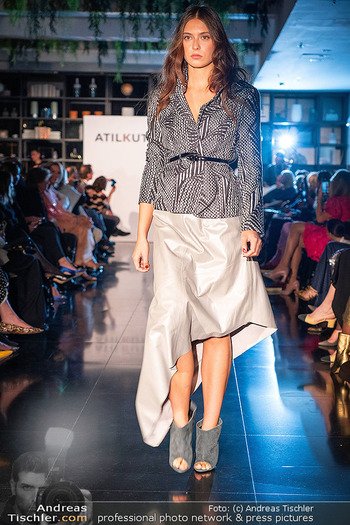 Atil Kutoglu Fashionshow - Le Meridien, Wien - Mi 01.10.2025 - 64