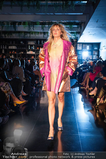 Atil Kutoglu Fashionshow - Le Meridien, Wien - Mi 01.10.2025 - 73