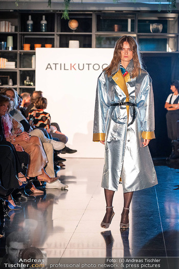 Atil Kutoglu Fashionshow - Le Meridien, Wien - Mi 01.10.2025 - 83