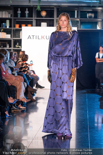Atil Kutoglu Fashionshow - Le Meridien, Wien - Mi 01.10.2025 - 106