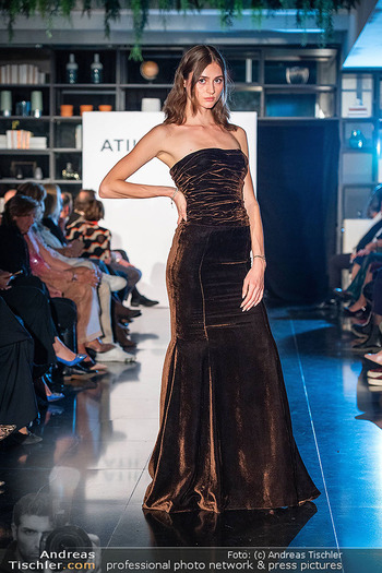 Atil Kutoglu Fashionshow - Le Meridien, Wien - Mi 01.10.2025 - 118