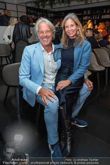 Atil Kutoglu Fashionshow - Le Meridien, Wien - Mi 01.10.2025 - Oliver STAMM, Carmilla HABSBURG152