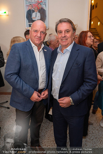Premiere ´Kunst´ - Stadttheater Berndorf - Do 02.10.2025 - 38