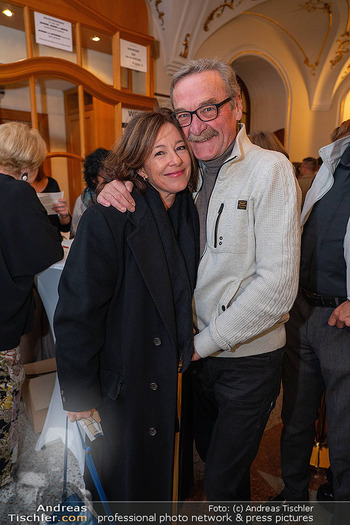 Premiere ´Kunst´ - Stadttheater Berndorf - Do 02.10.2025 - Ferry ÖLLINGER, Julia CENCIG48