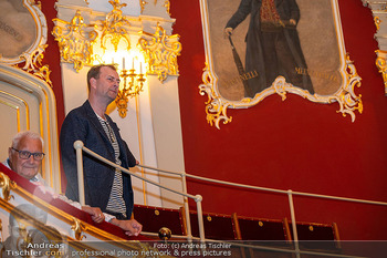 Premiere ´Kunst´ - Stadttheater Berndorf - Do 02.10.2025 - 71