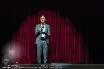 Premiere ´Kunst´ - Stadttheater Berndorf - Do 02.10.2025 - Jürgen SCHRÖNKHAMMER75