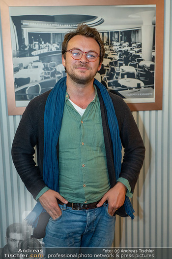 Kabarettpremiere ´Der Lack ist ab´ - CasaNova, Wien - Di 07.10.2025 - Max FISCHNALLER (Portrait)29